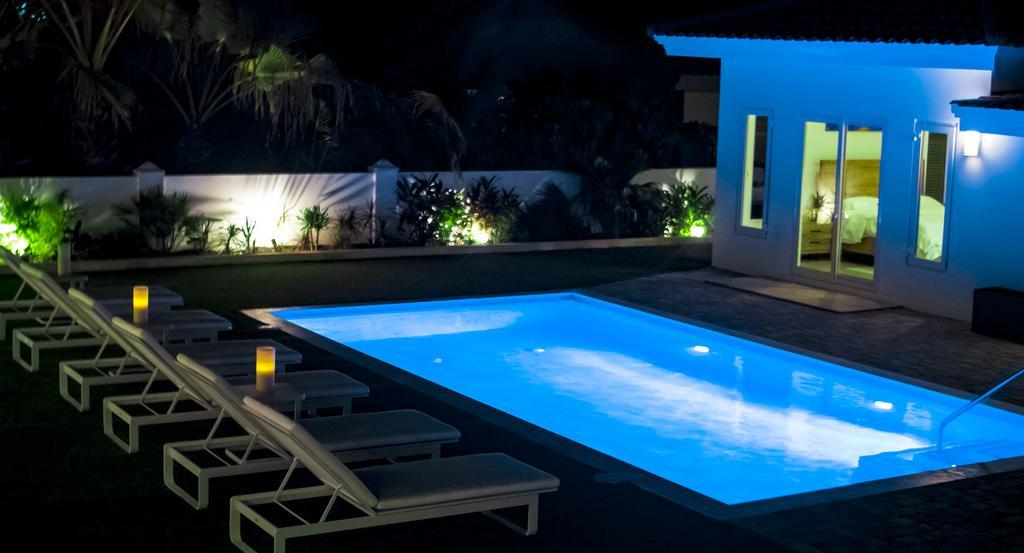 Villa Noah Palm Beach Exterior foto