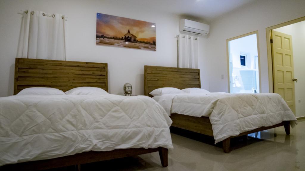 Villa Noah Palm Beach Exterior foto